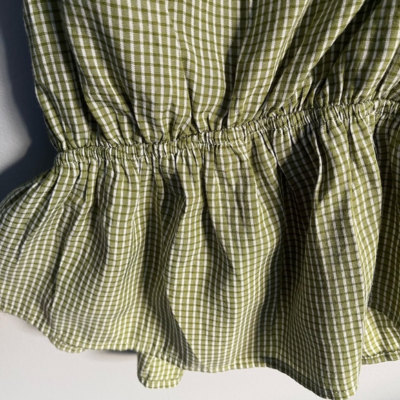 Green Summer Flowy Top - Picture 2 of 7